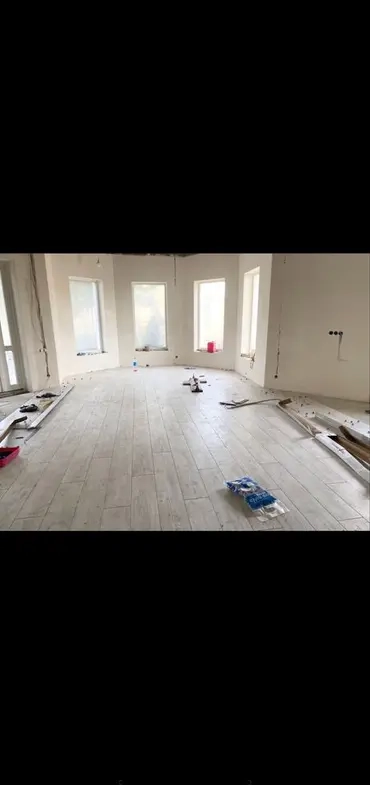 370
